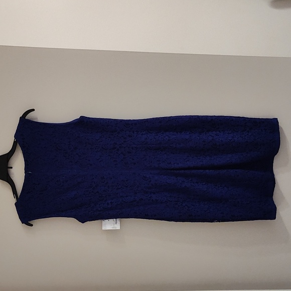 Liz Claiborne Sleeveless Lace Dress - Picture 4 of 9